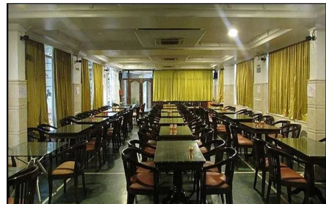 Woody's
