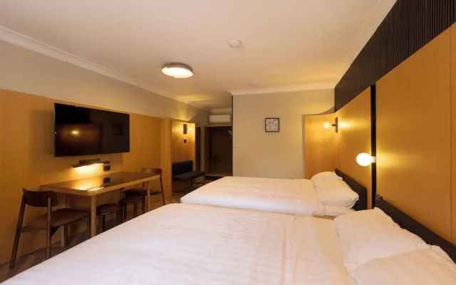 Mu S Boutique Motel