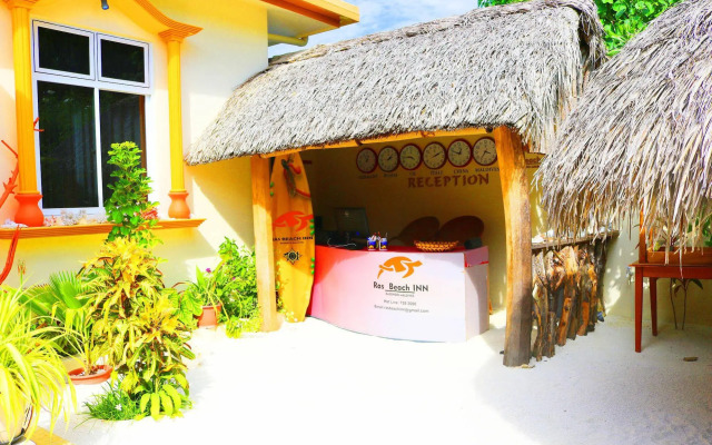 Ras Beach Inn