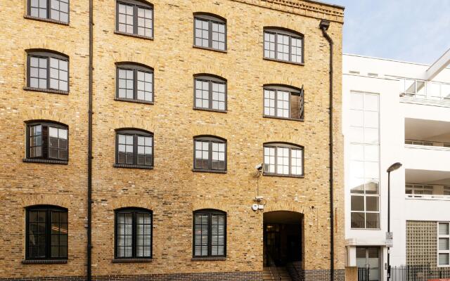 Acorn of London - Bakers Row Apartments