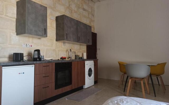 Beautiful Studio Apartment in Qormi, Malta