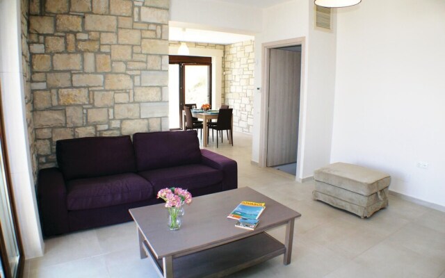 Stunning Home in Heraklion With Wifi and 3 Bedrooms