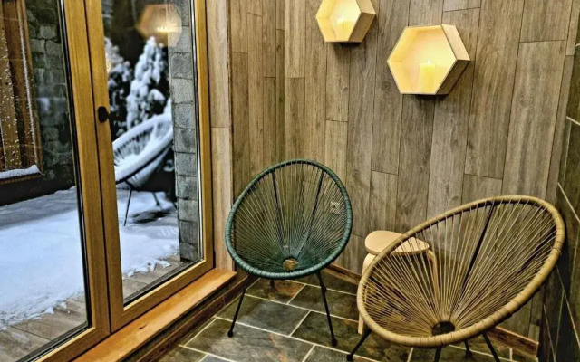 BOUTIQUE Hotel Entry E