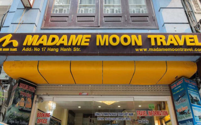 Madam Moon Hotel