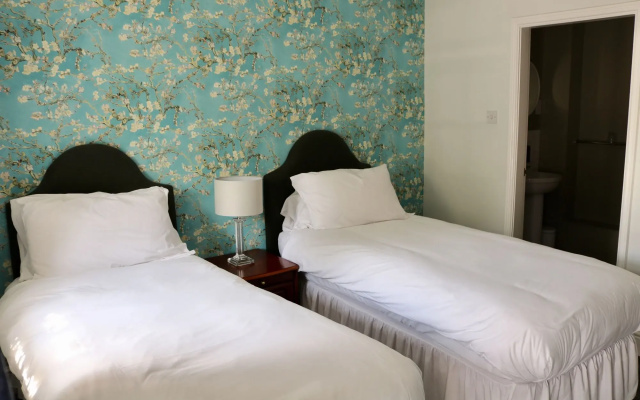 The Cottage Hotel