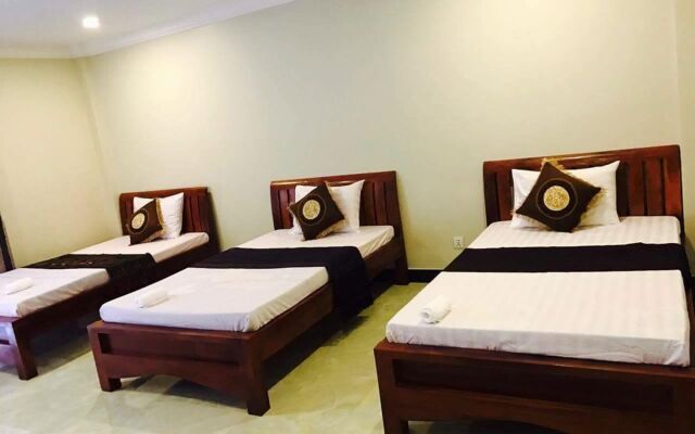 Blue Diamond Guest House - Hostel