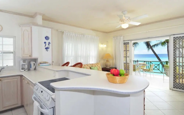 Leith Court Beachfront Apartments