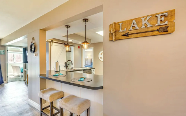 Lakefront Osage Beach Retreat: Dock Access!