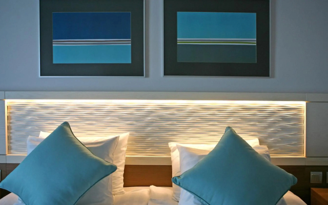 Crowne Plaza Limassol by IHG