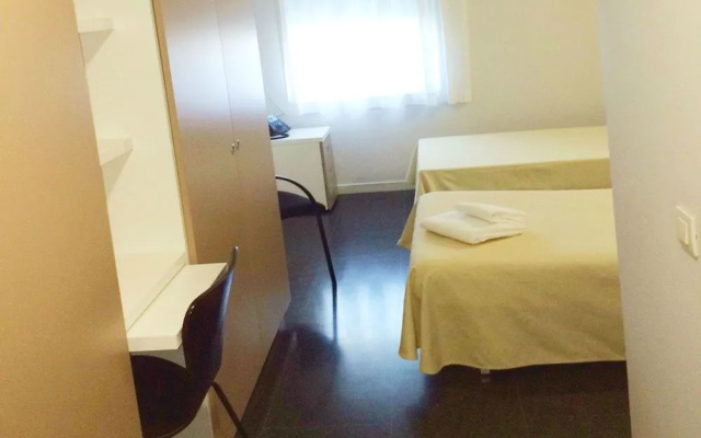 Residencia Universitaria Resa Roberto de Nobili