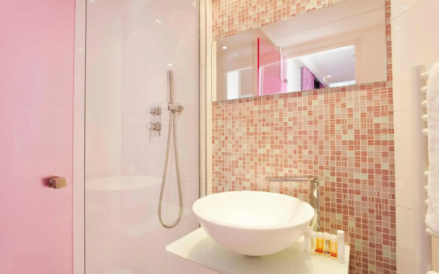 Color Design Hotel