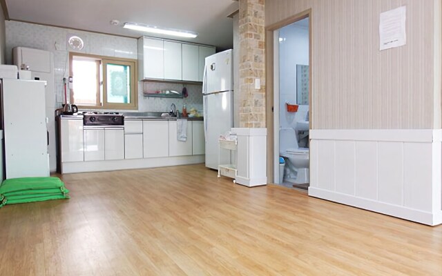 Soglisanhappy House Pension