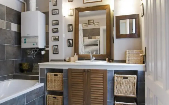 Brick Art Loft