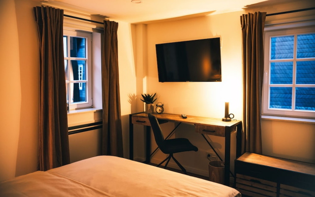 Flecker Hotel