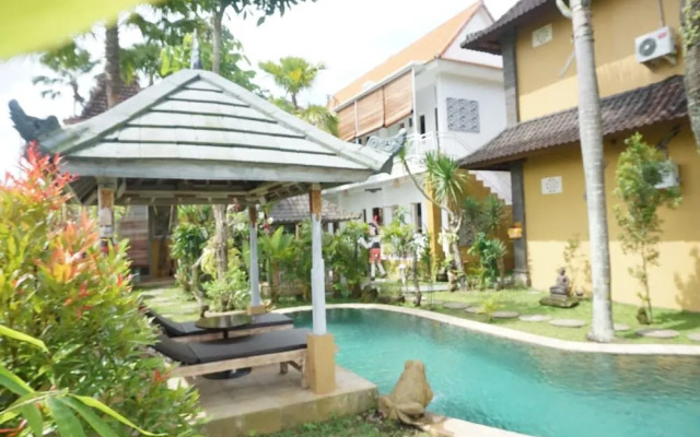 Kubu Sari Guest House Ubud