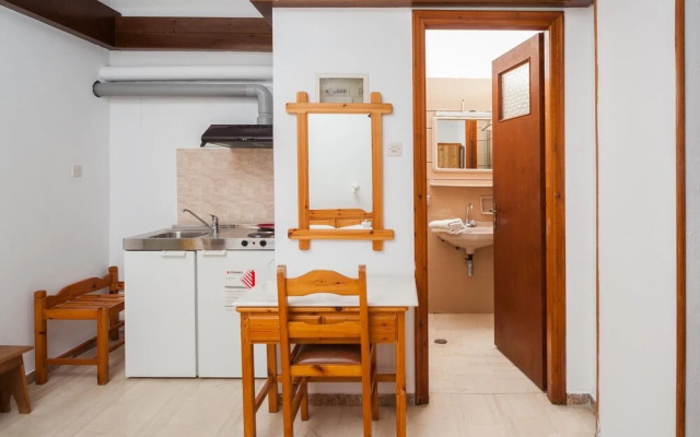 Paradeisos Double Room 3