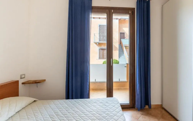Apartment With air Conditioning and Terrace
