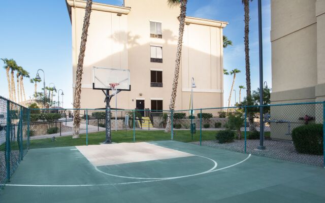 Candlewood Suites Yuma by IHG