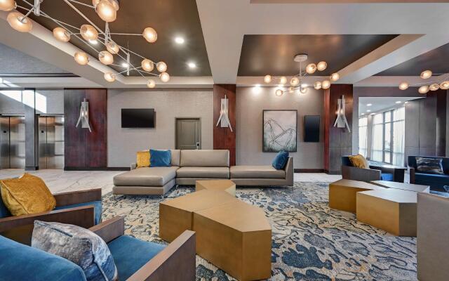 DoubleTree by Hilton Denver International Airport