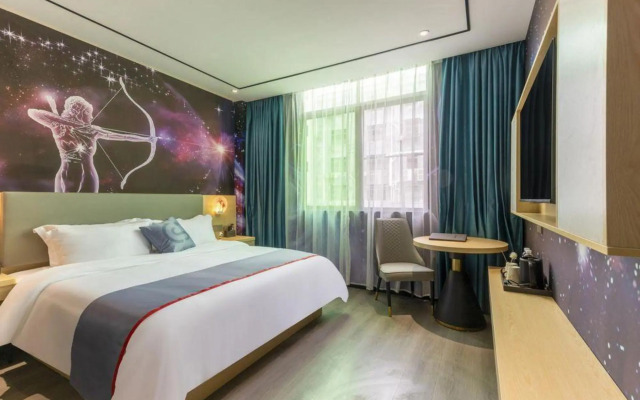 Jinting Hotel (Guangzhou Zhucun Subway Station)