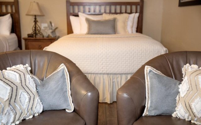 Primrose Inn & Suites