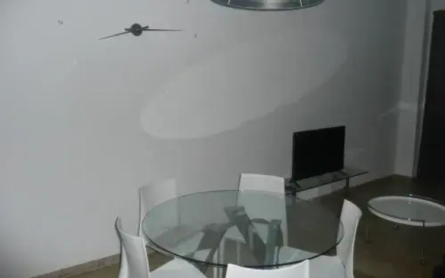 Holiday Apartments Malvarrosa Beach
