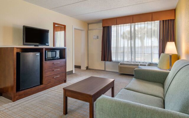 Quality Inn & Suites Palatka Riverfront