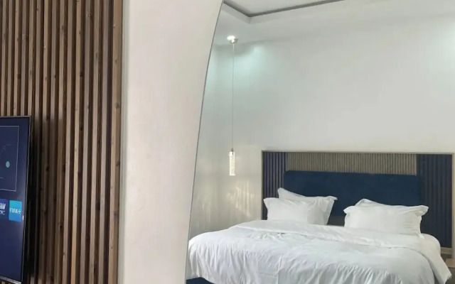 The Bond Apartment