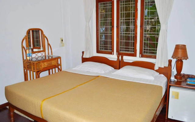 Thurizza Hotel