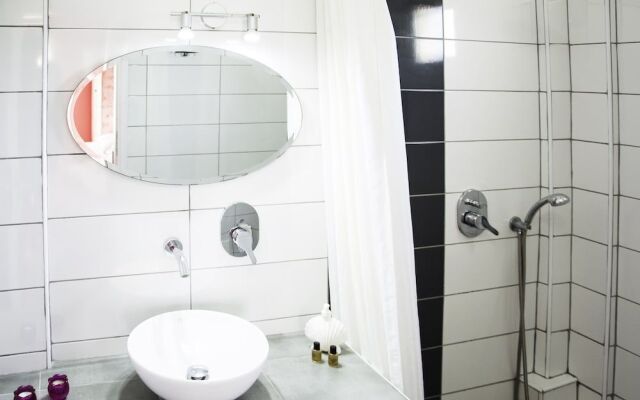 Stellas Guest House