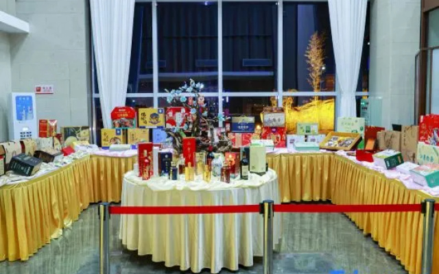 Guan County Conference Center Hotel – Restaurant – Liaocheng