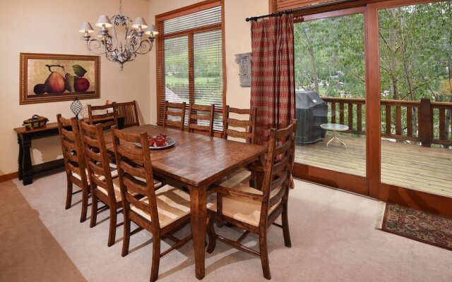 Glacier Court 1844 B