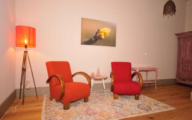 LANDHAUS-FURTH8
