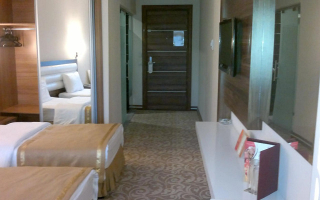 Ozpark Hotel