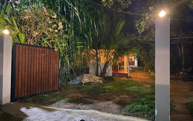 Yoho Talalla Ocean Beach Resort