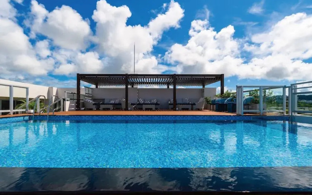 Aqua Palace Chatan by Coldio Premium