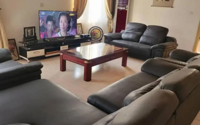 Inviting 3-bed House in Accra