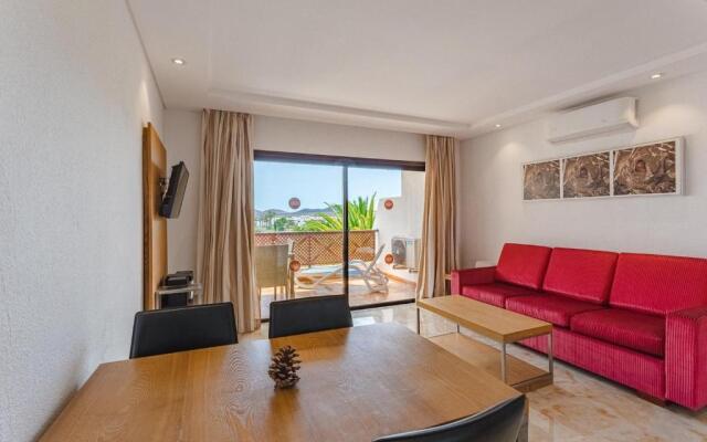 349 ROYAL PARK ALBATROS POOL, TERRACE and AC