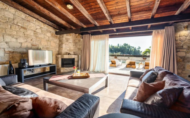 Palmrise Luxury Villas - Thea Villa