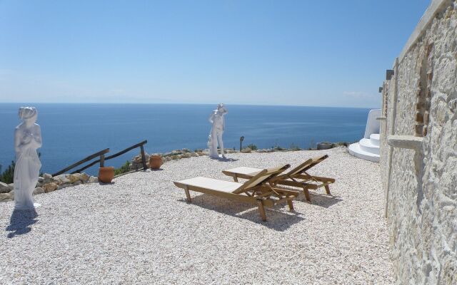 Koumaros Villas