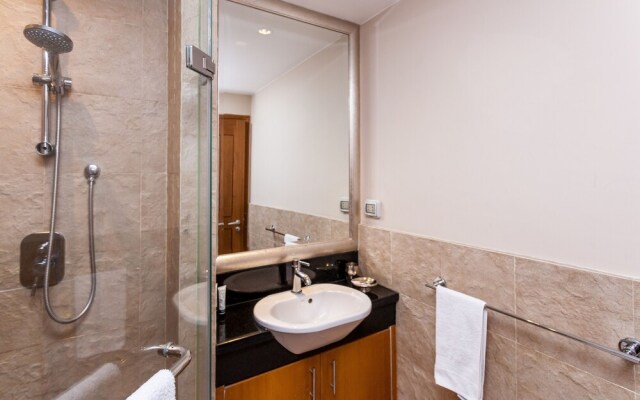 Serviced 2 Bed Skyvillas With View