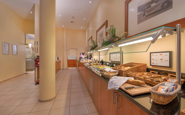 Leonardo Hotel Salzburg Airport