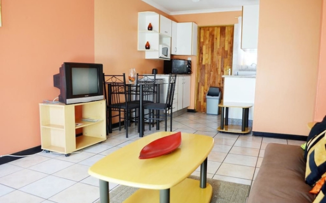 Phomolo Guest House