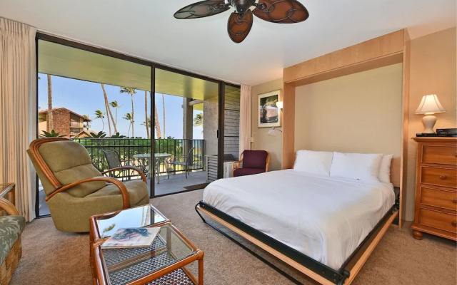 Papakea #b207 Studio Bedroom Condo by RedAwning