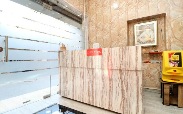 OYO 27669 Harkirat Niwas