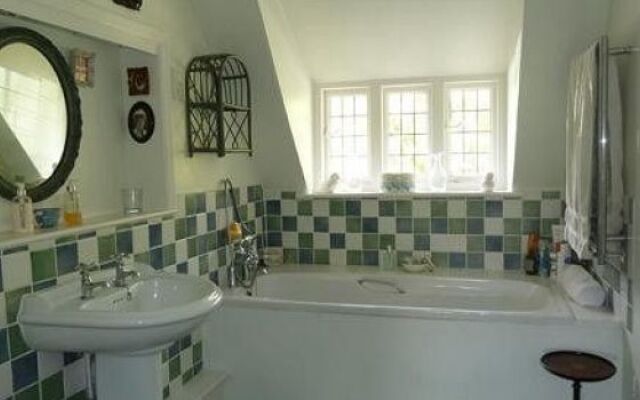 Mayfield Bed and Breakfast