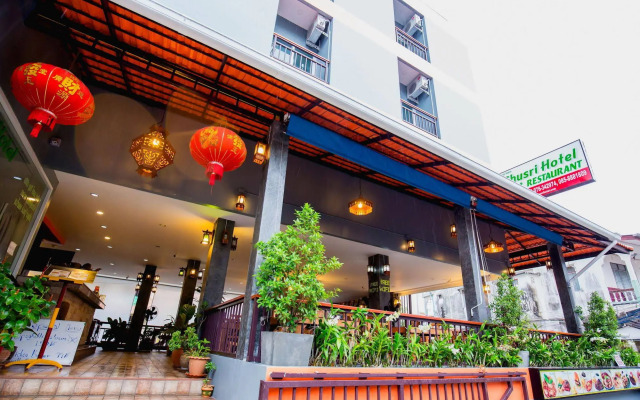 Chusri Hotel