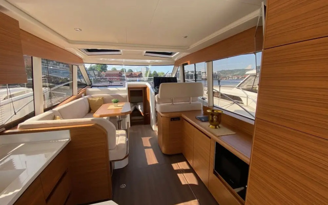 Porsgrunn Centrum Boat Hotel
