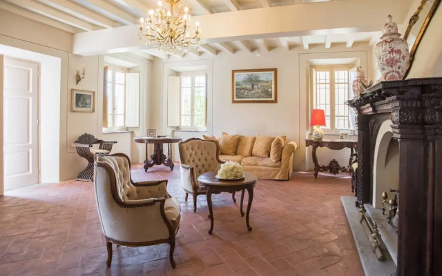 Villa Melangola