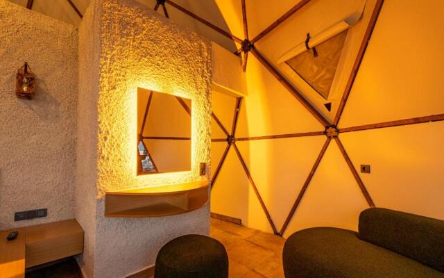 Kalkan Dome Suites & Deluxe-Glamping Holiday In Kalkan